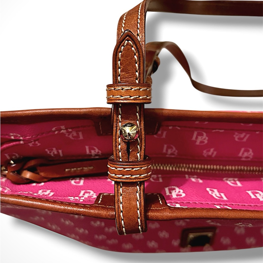 Dooney & Bourke Gretta Leisure Shopper Tote Bag (Pink) - Picture 4 of 16